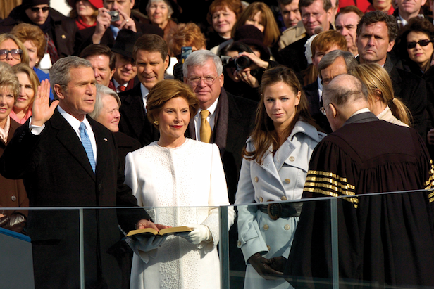 the constitution gives the judicial branch the power to